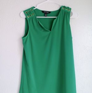 Ellen Tracy green women shirt